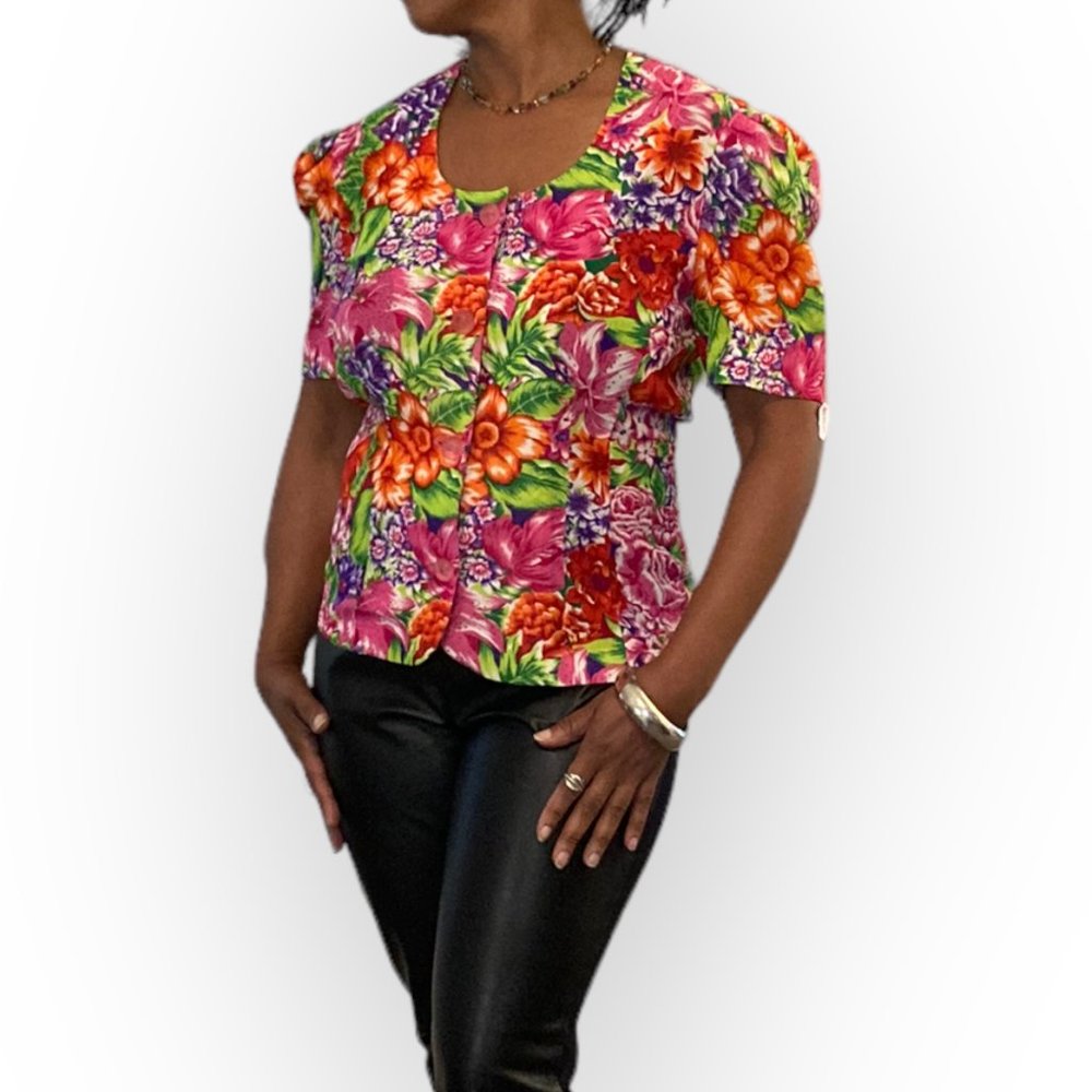 Floral Vintage Button Up Blouse